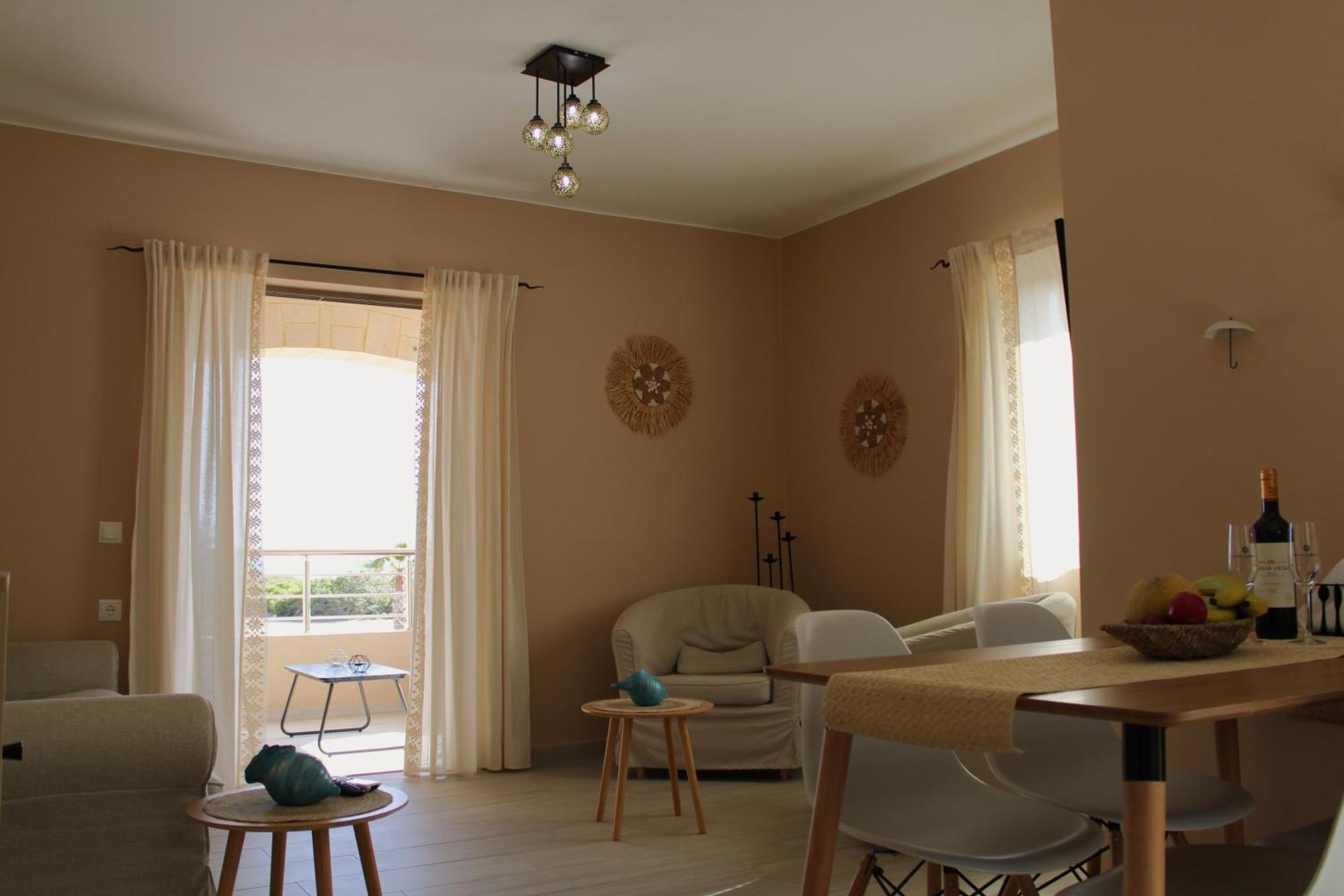 Milolithos Paleochora Apartment Екстериор снимка