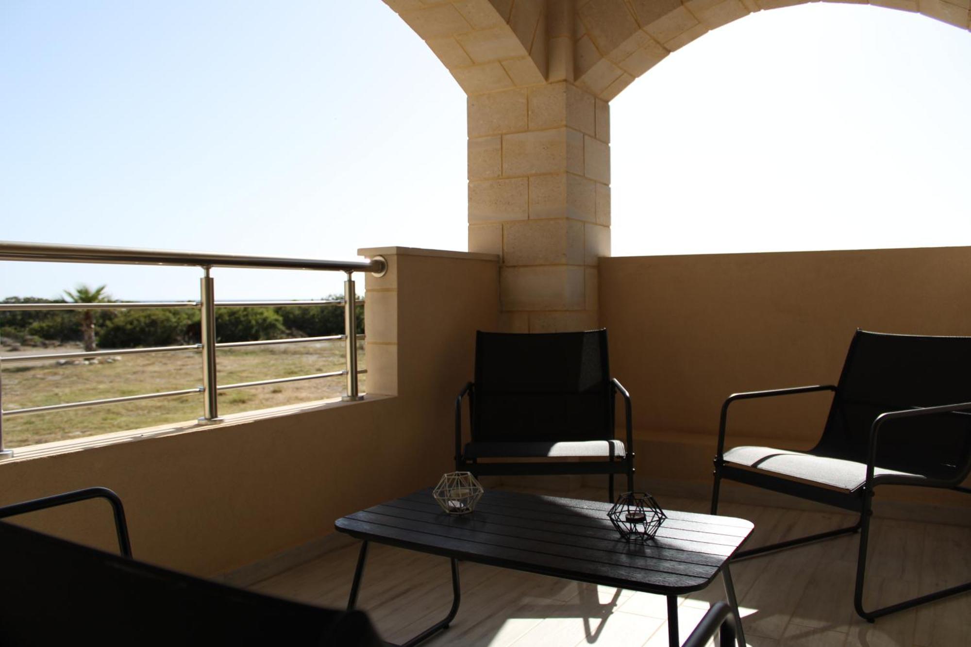 Milolithos Paleochora Apartment Екстериор снимка